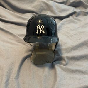 New York Yankees Mini Helmet